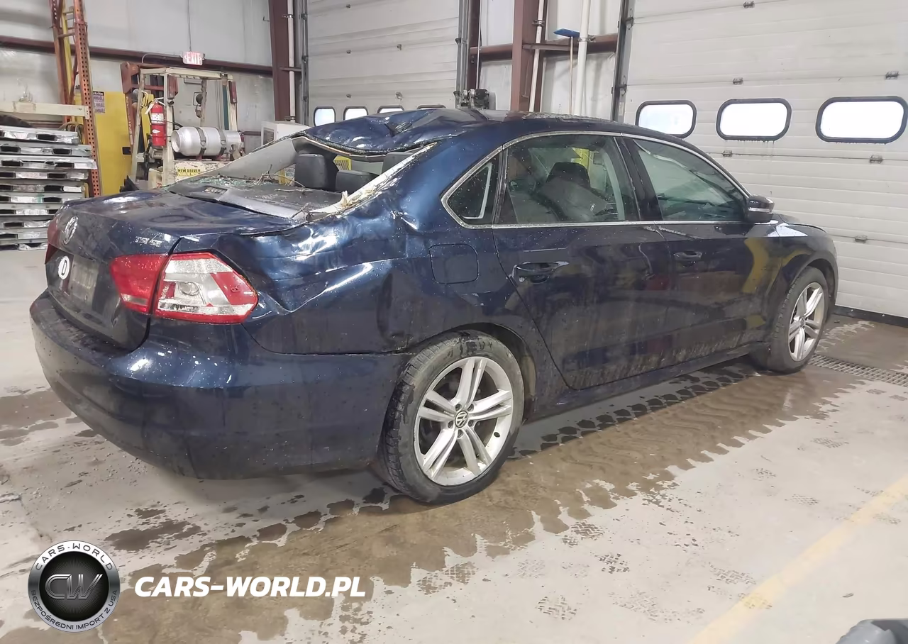 2014 Volkswagen Passat 1.8T Se VIN:1VWBT7A37EC077095 - 4