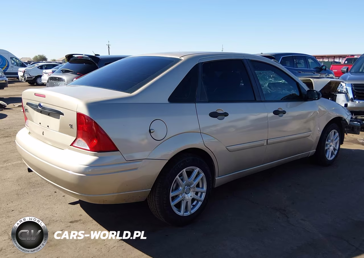 2001 Ford Focus Se VIN:1FAFP34P01W370416 - 4