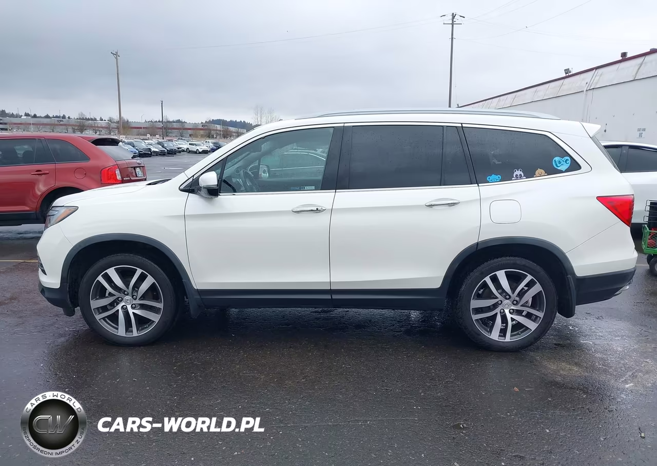 2018 Honda Pilot Elite VIN:5FNYF6H07JB001609 - 14