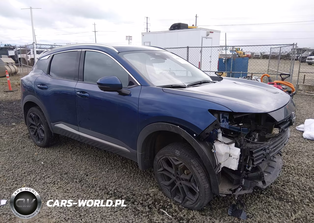 2025 Nissan Kicks Sr Intelligent Awd