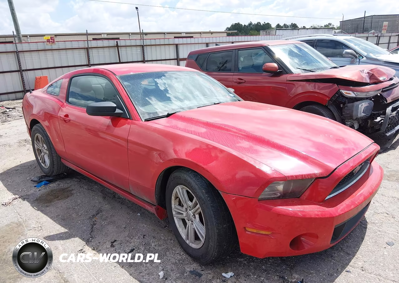 2014 Ford Mustang V6