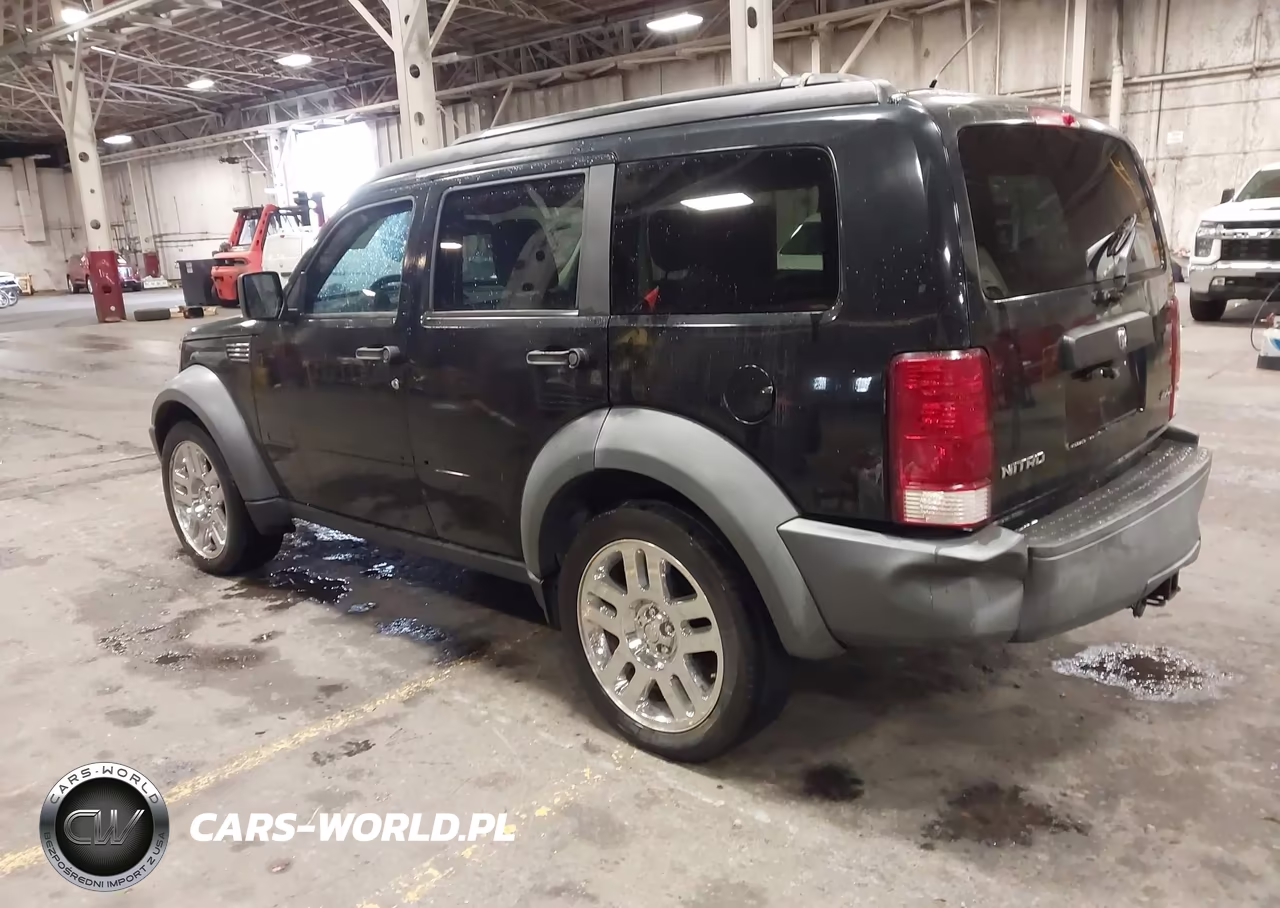 2007 Dodge Nitro Sxt VIN:1D8GU28KX7W635336 - 3