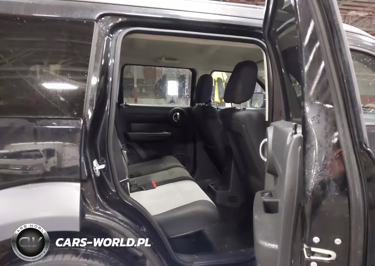 2007 Dodge Nitro Sxt VIN:1D8GU28KX7W635336 - 8