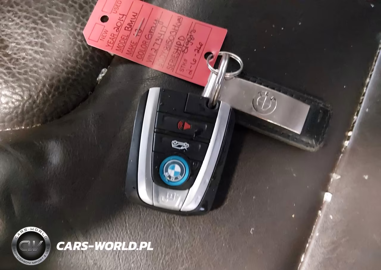 2014 BMW I3 Base W-Range Extender VIN:WBY1Z4C51EV273417 - 11