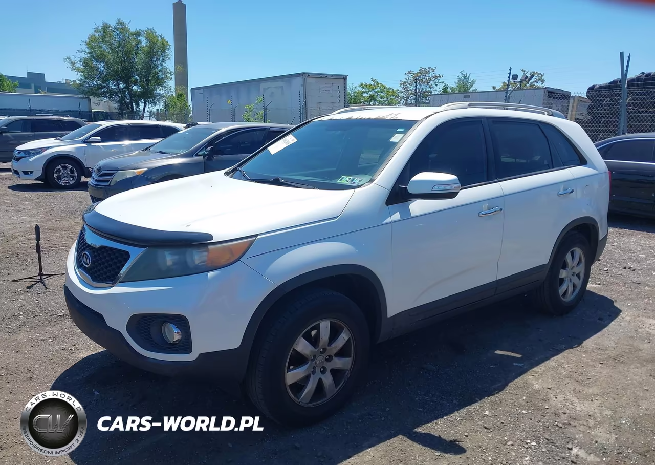 2012 Kia Sorento Lx VIN:5XYKT3A6XCG213055 - 2