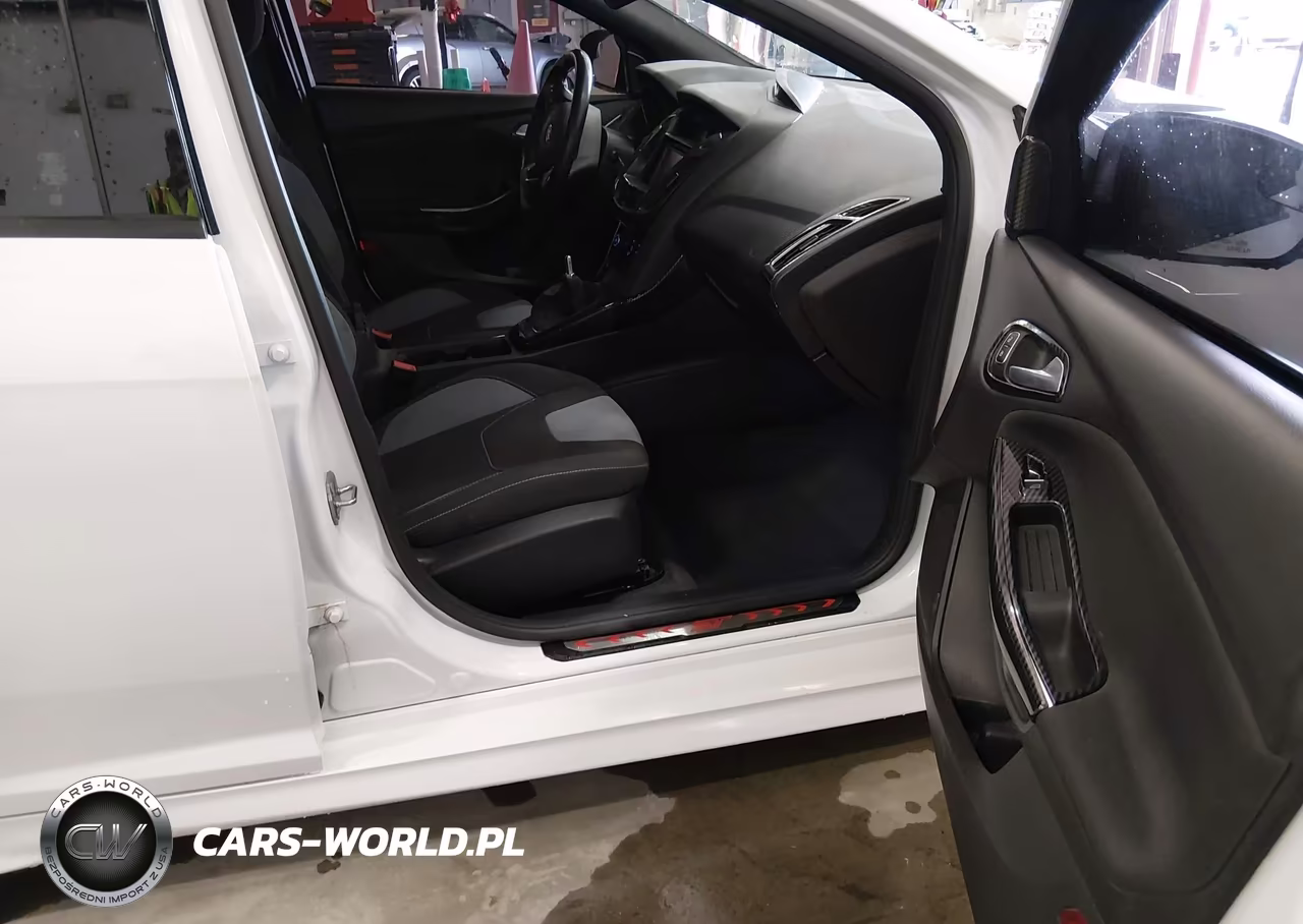 2018 Ford Focus St VIN:1FADP3L90JL322328 - 5