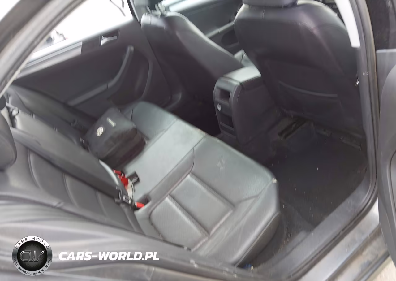 2015 Volkswagen Jetta 1.8T Se VIN:3VWD07AJ0FM265764 - 8