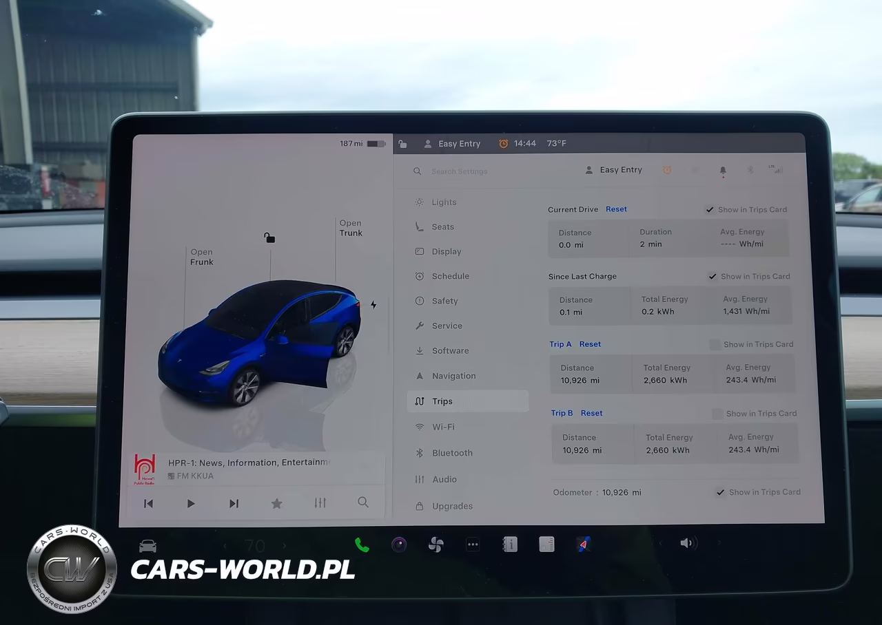 2023 Tesla Model Y Awd-Long Range Dual Motor All-Wheel Drive VIN:7SAYGDEE0PF770305 - 18
