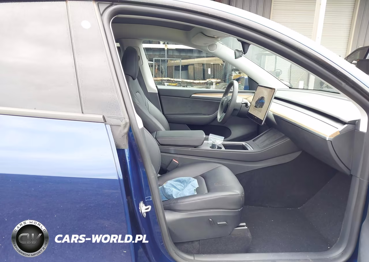 2023 Tesla Model Y Awd-Long Range Dual Motor All-Wheel Drive VIN:7SAYGDEE0PF770305 - 5