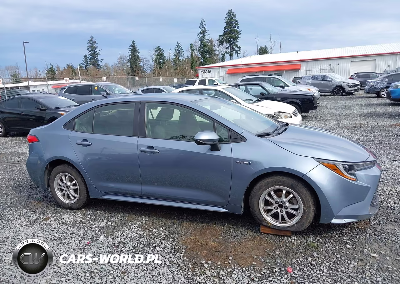2021 Toyota Corolla Hybrid Le VIN:JTDEAMDE9MJ009165 - 13