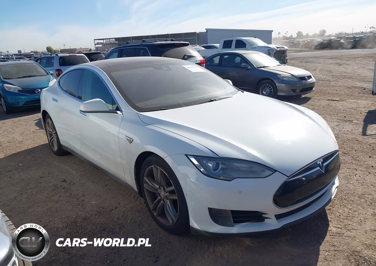 2015 Tesla Model S