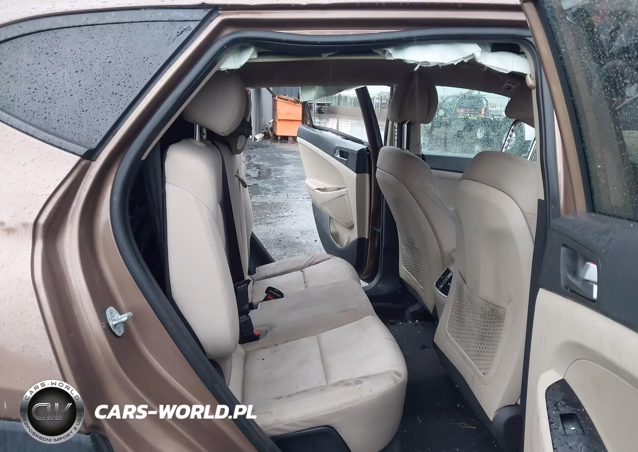 2017 Hyundai Tucson Sport VIN:KM8J33A27HU374666 - 8