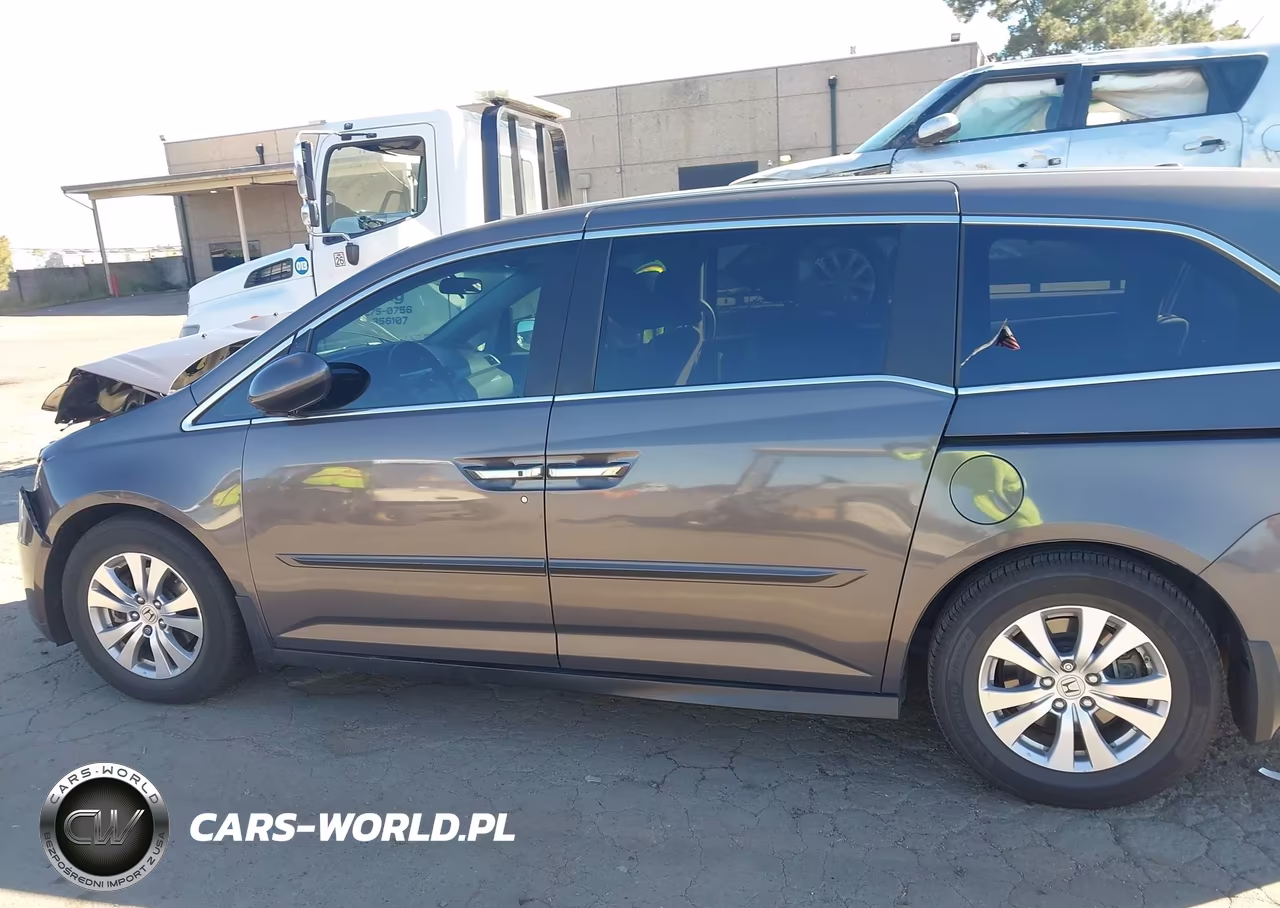 2016 Honda Odyssey Se VIN:5FNRL5H31GB143545 - 13