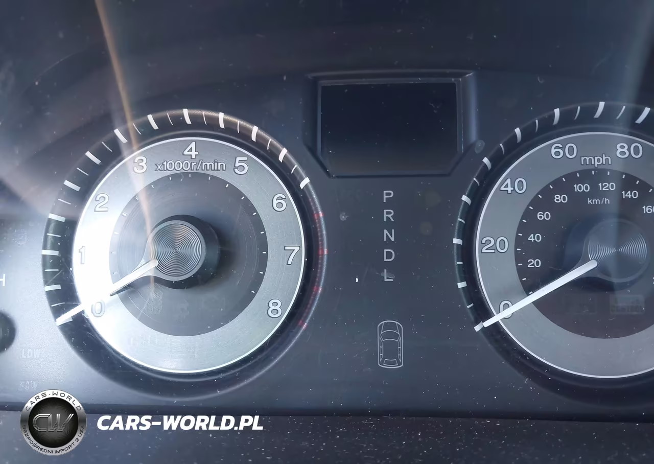 2016 Honda Odyssey Se VIN:5FNRL5H31GB143545 - 14