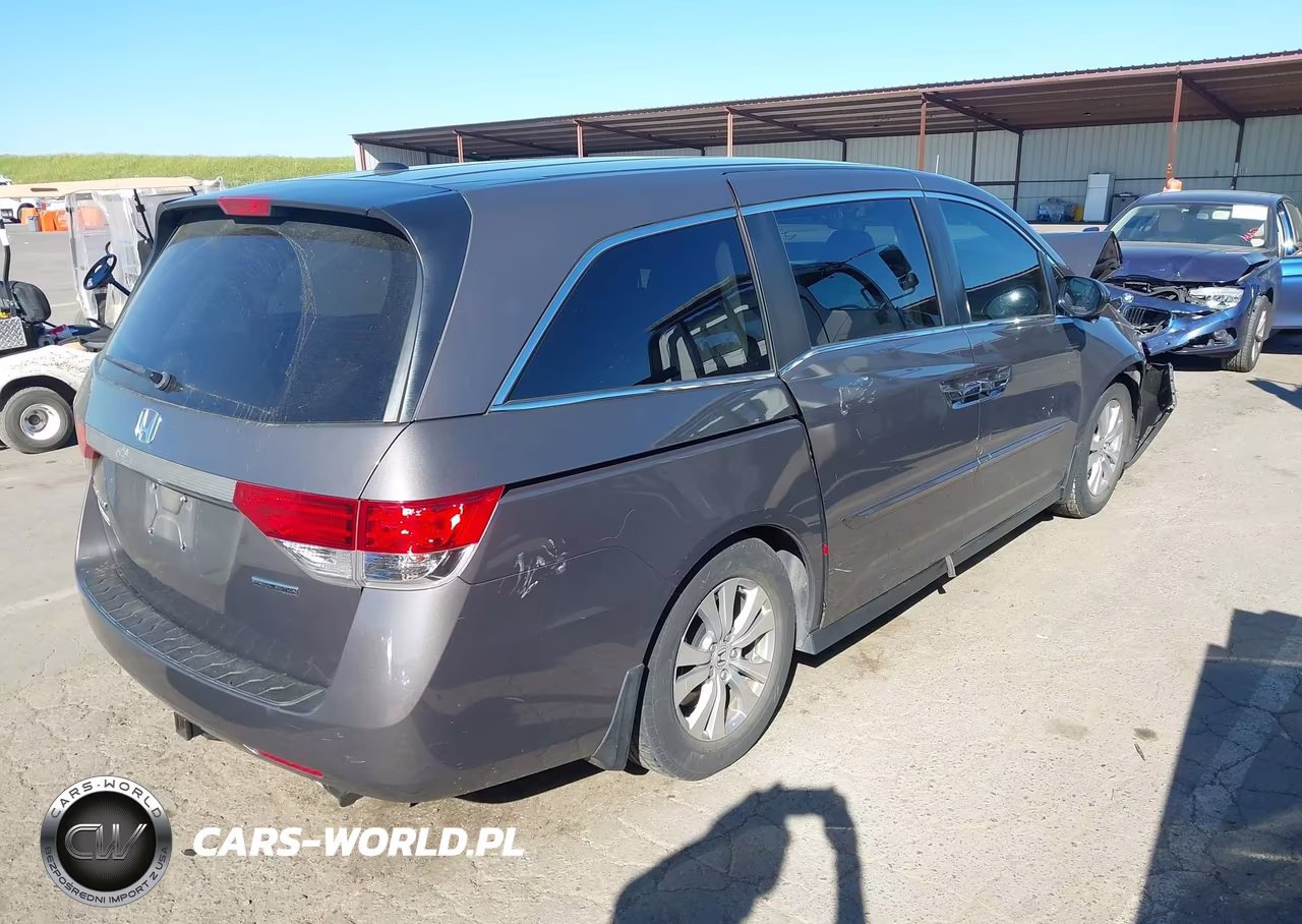 2016 Honda Odyssey Se VIN:5FNRL5H31GB143545 - 4