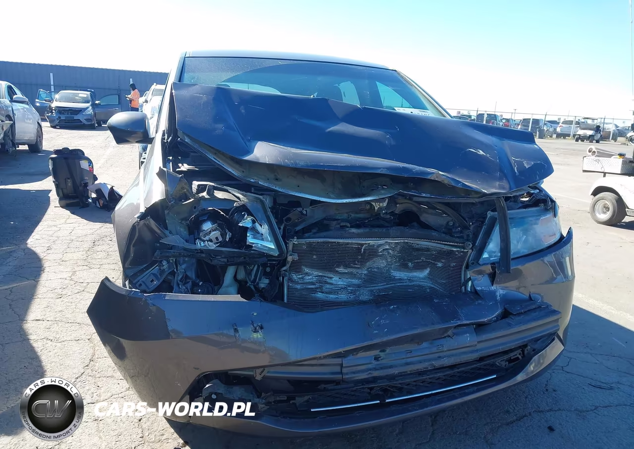 2016 Honda Odyssey Se VIN:5FNRL5H31GB143545 - 6
