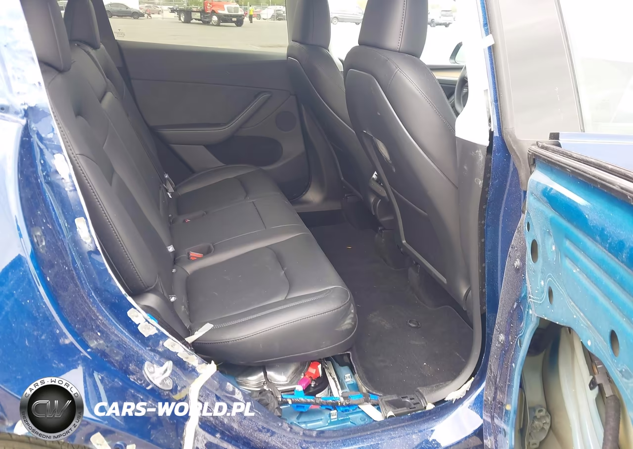 2025 Tesla Model Y Long Range Dual Motor Rear-Wheel Drive VIN:7SAYGDED8SA361871 - 8