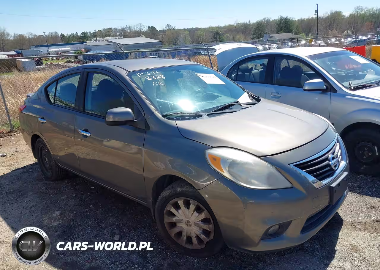 2014 Nissan Versa 1.6 Sv