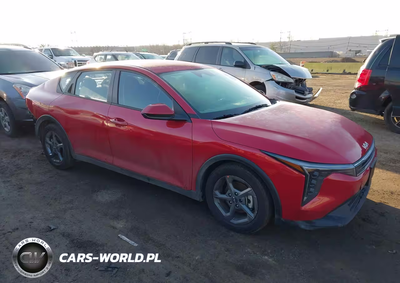 2025 Kia K4 Lxs