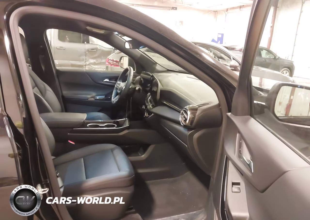 2025 Chevrolet Equinox Awd Lt VIN:3GNAXPEG9SL281985 - 5