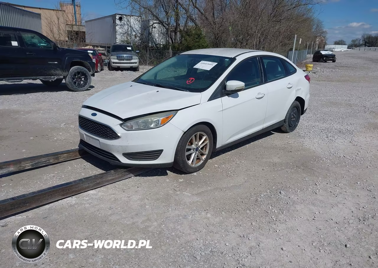 2016 Ford Focus Se VIN:1FADP3F22GL272197 - 2