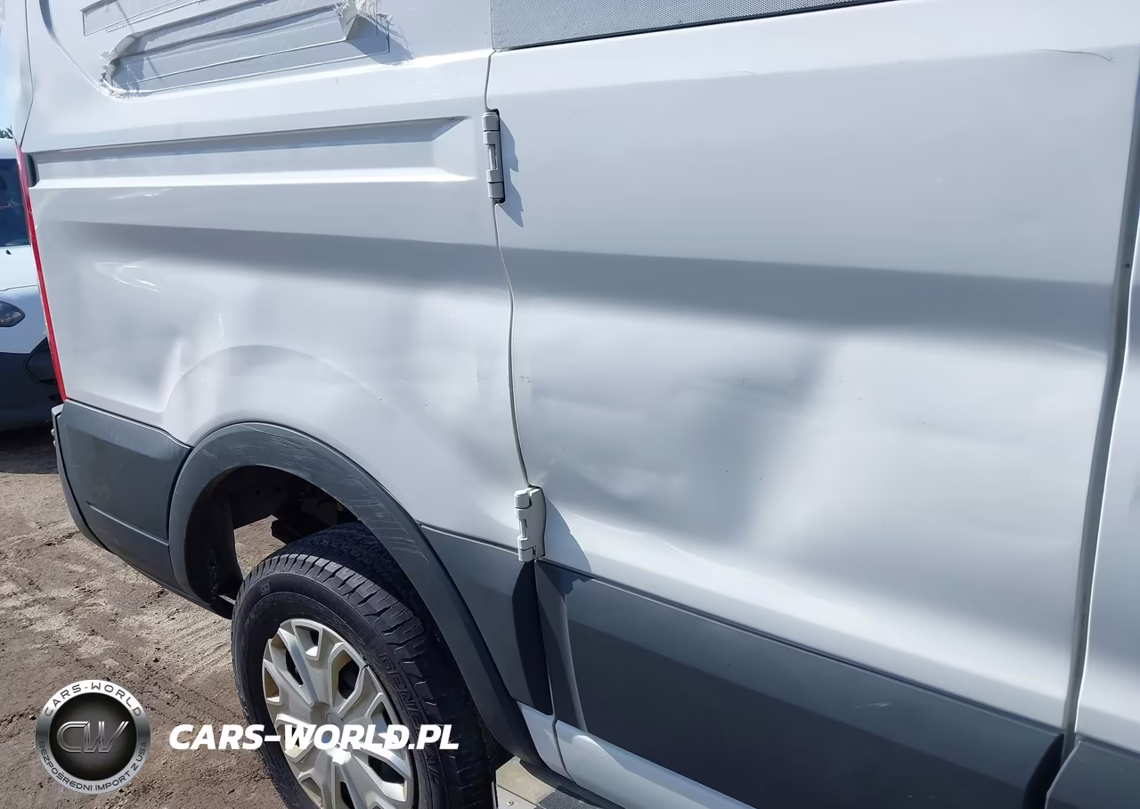 2018 Ford Transit-250 VIN:1FTYR1ZM4JKA46490 - 18