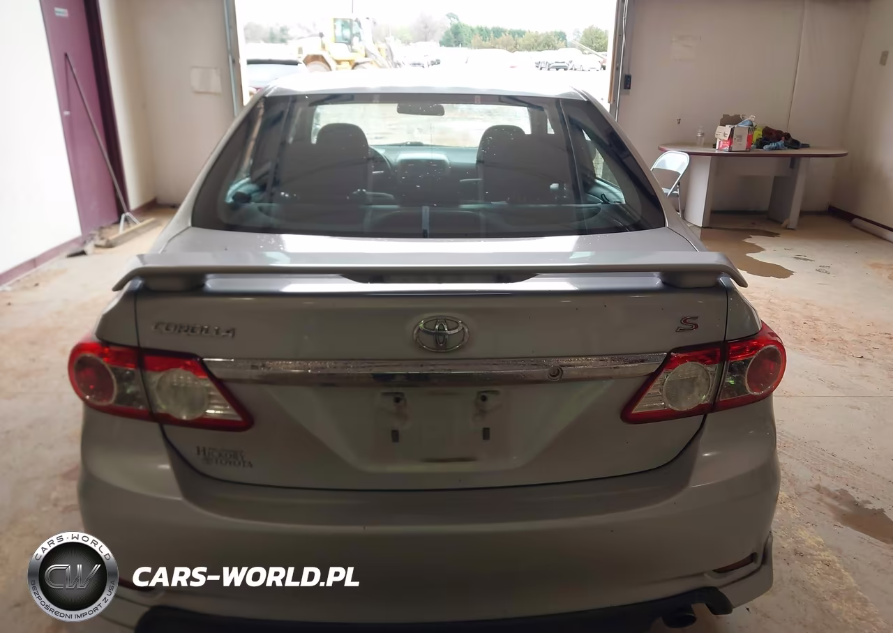 2011 Toyota Corolla S VIN:2T1BU4EE1BC697616 - 16
