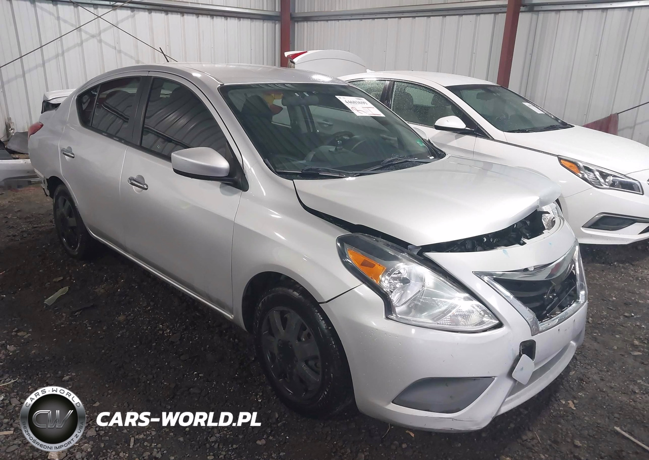 2017 Nissan Versa 1.6 Sv