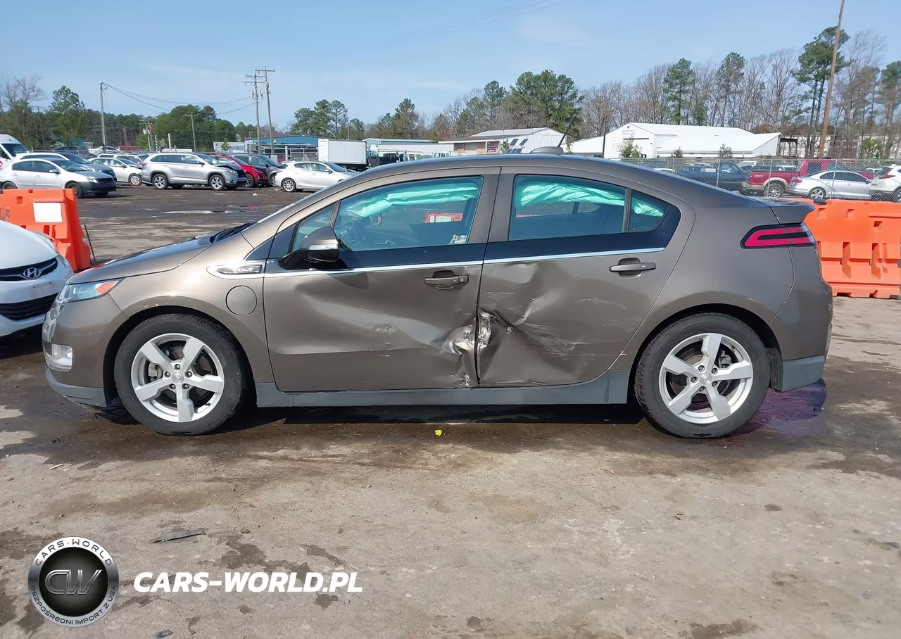 2015 Chevrolet Volt VIN:1G1RA6E40FU111404 - 14
