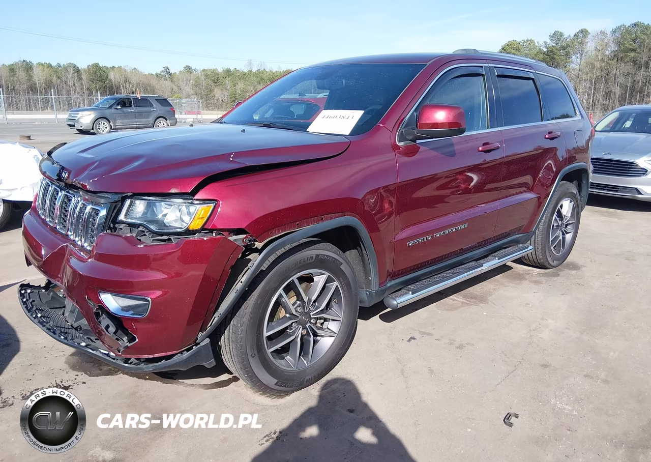 2019 Jeep Grand Cherokee Laredo E 4X2 VIN:1C4RJEAG5KC805751 - 2