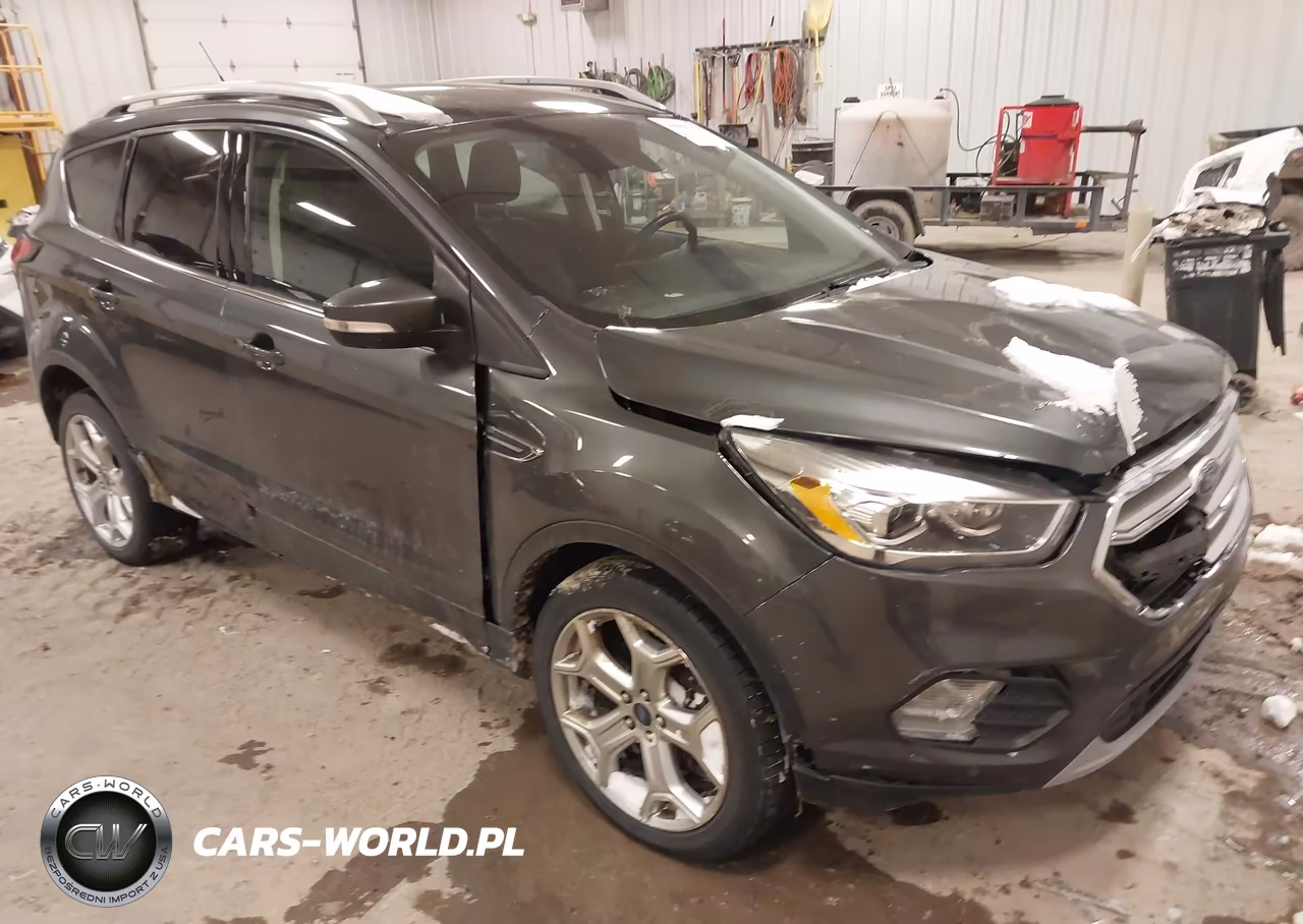 2019 Ford Escape Titanium – zdjęcie 1 z 16