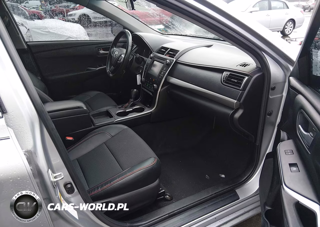 2016 Toyota Camry Se VIN:4T1BF1FK3GU123067 - 5