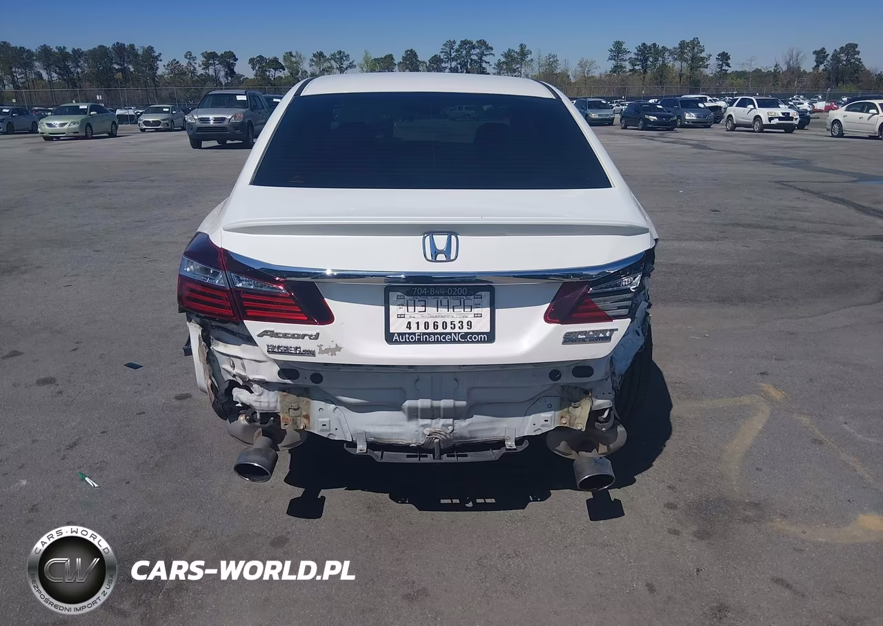 2017 Honda Accord Sport Se VIN:1HGCR2F15HA276731 - 16