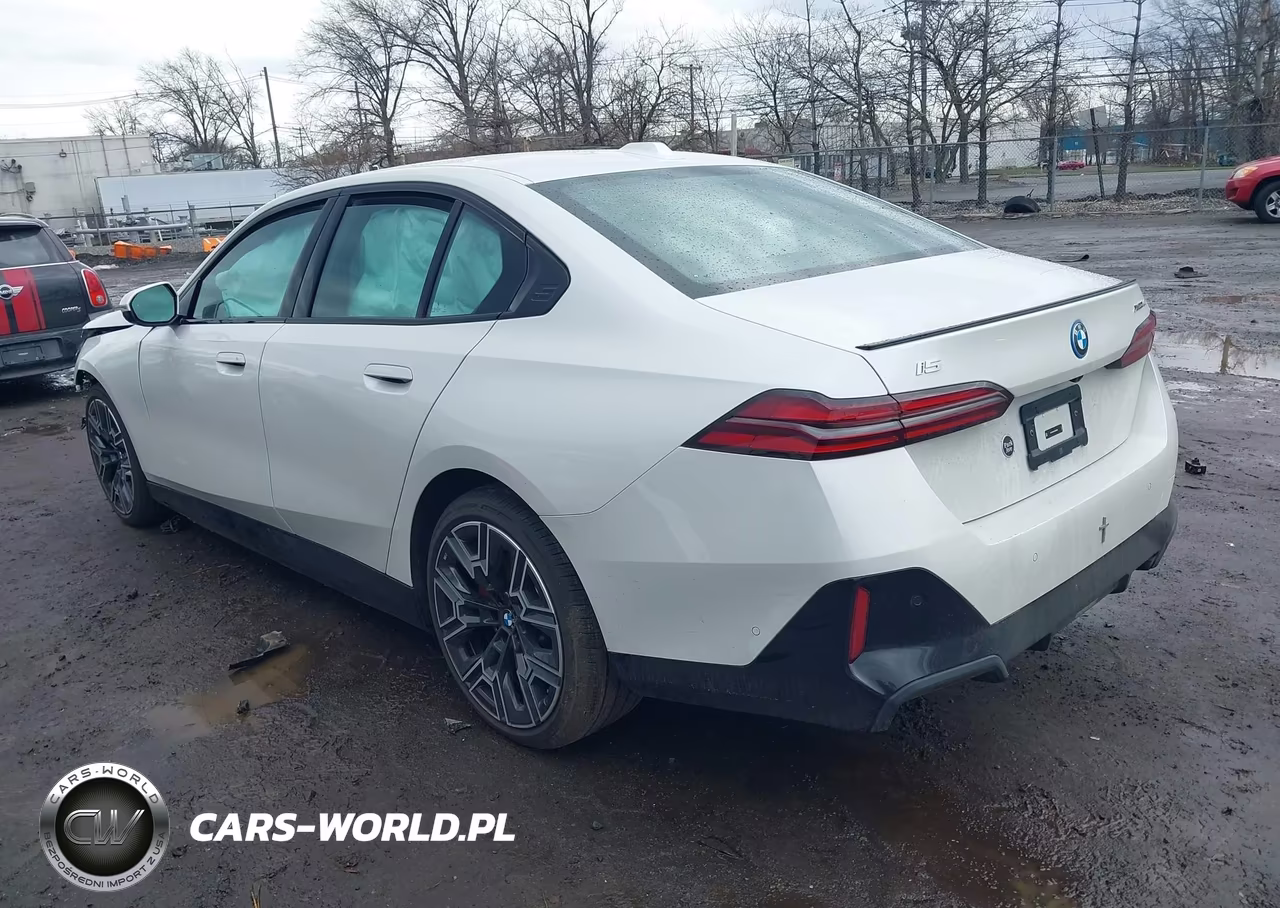 2026 BMW I5 xDrive40 VIN:WBY33HG06TCW28364 - 3