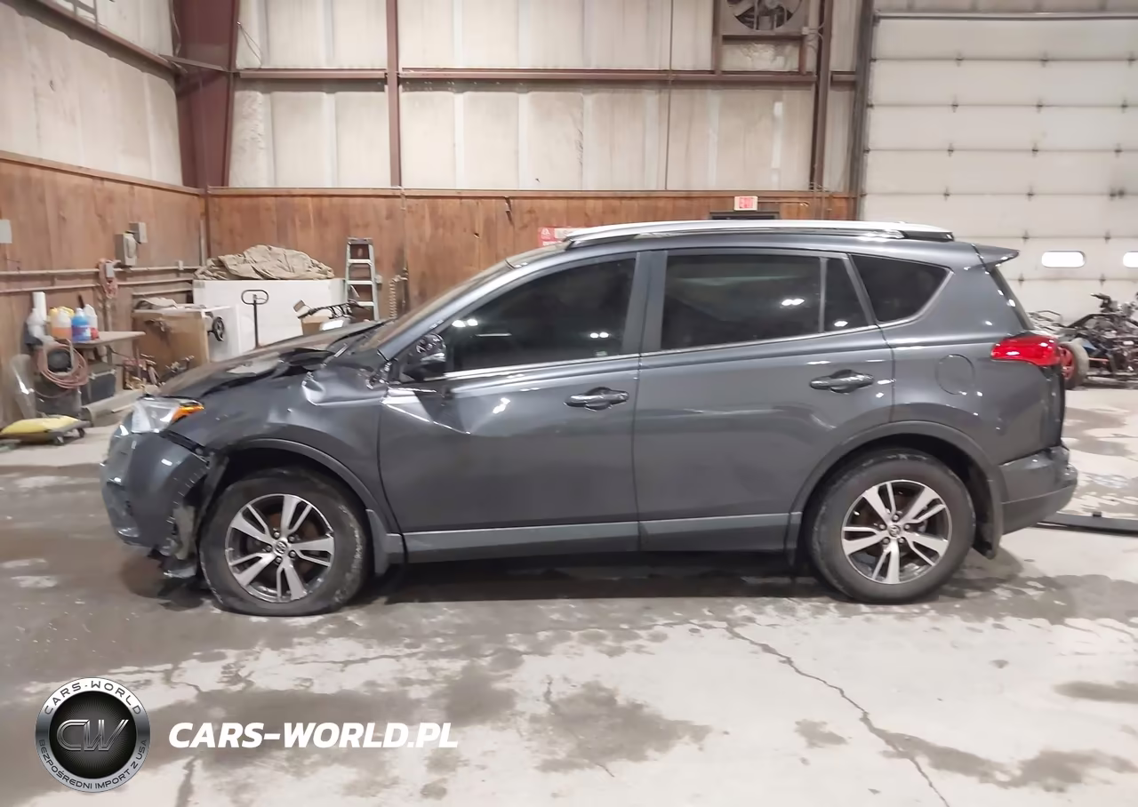 2017 Toyota Rav4 Xle VIN:JTMRFREV2HD217973 - 14