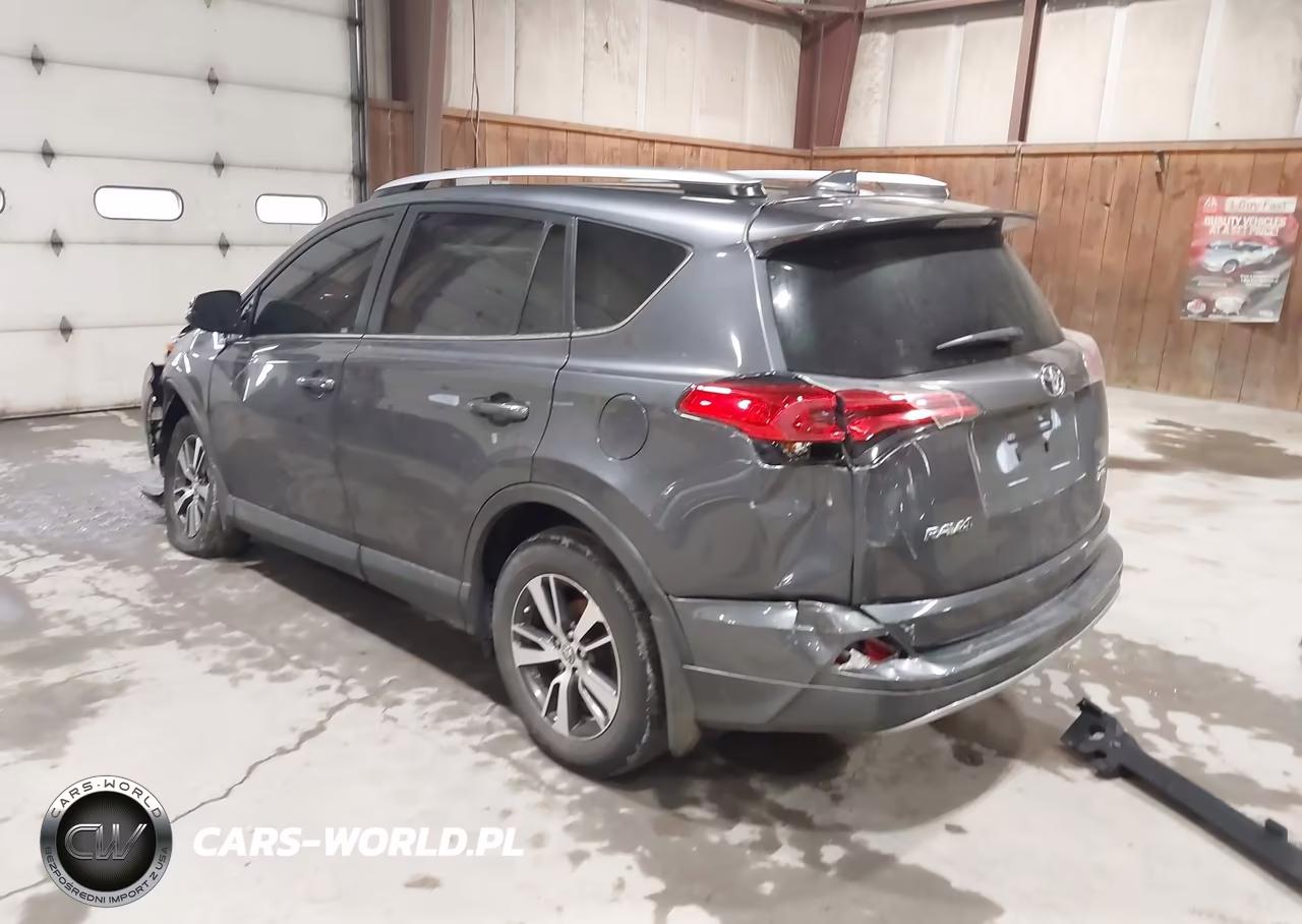 2017 Toyota Rav4 Xle VIN:JTMRFREV2HD217973 - 3