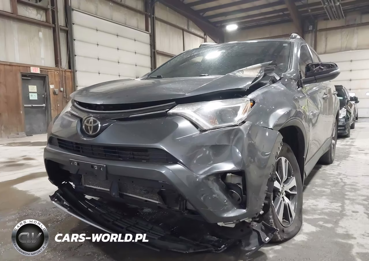 2017 Toyota Rav4 Xle VIN:JTMRFREV2HD217973 - 6