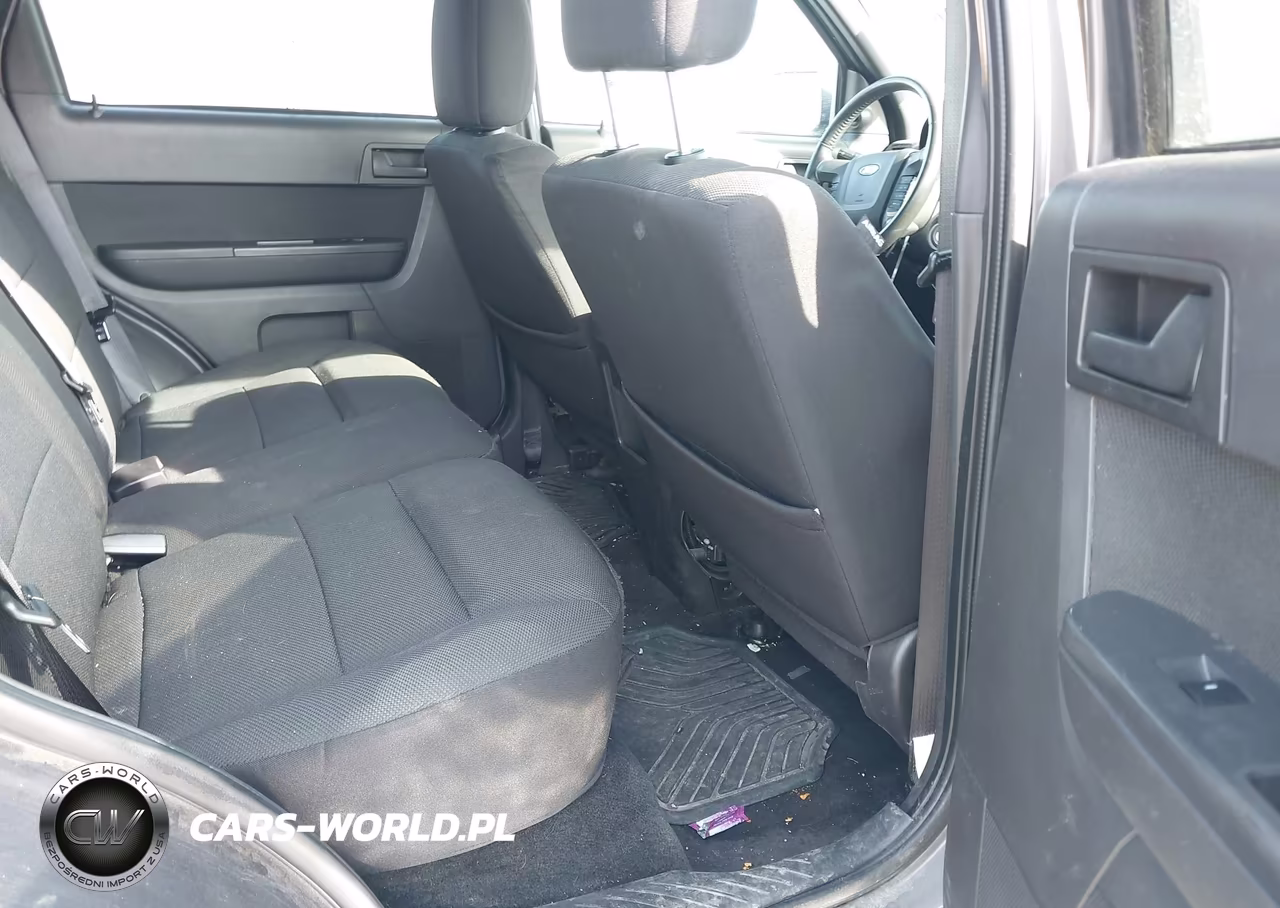 2009 Ford Escape Xlt VIN:1FMCU03759KC59039 - 8