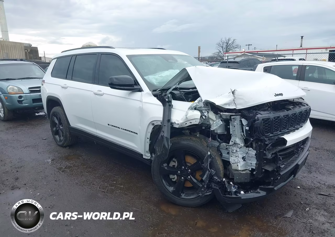 2024 Jeep Grand Cherokee L Altitude X 4X4