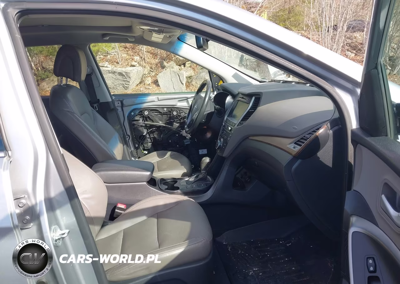 2017 Hyundai Santa Fe Limited Ultimate VIN:KM8SRDHF3HU185398 - 5