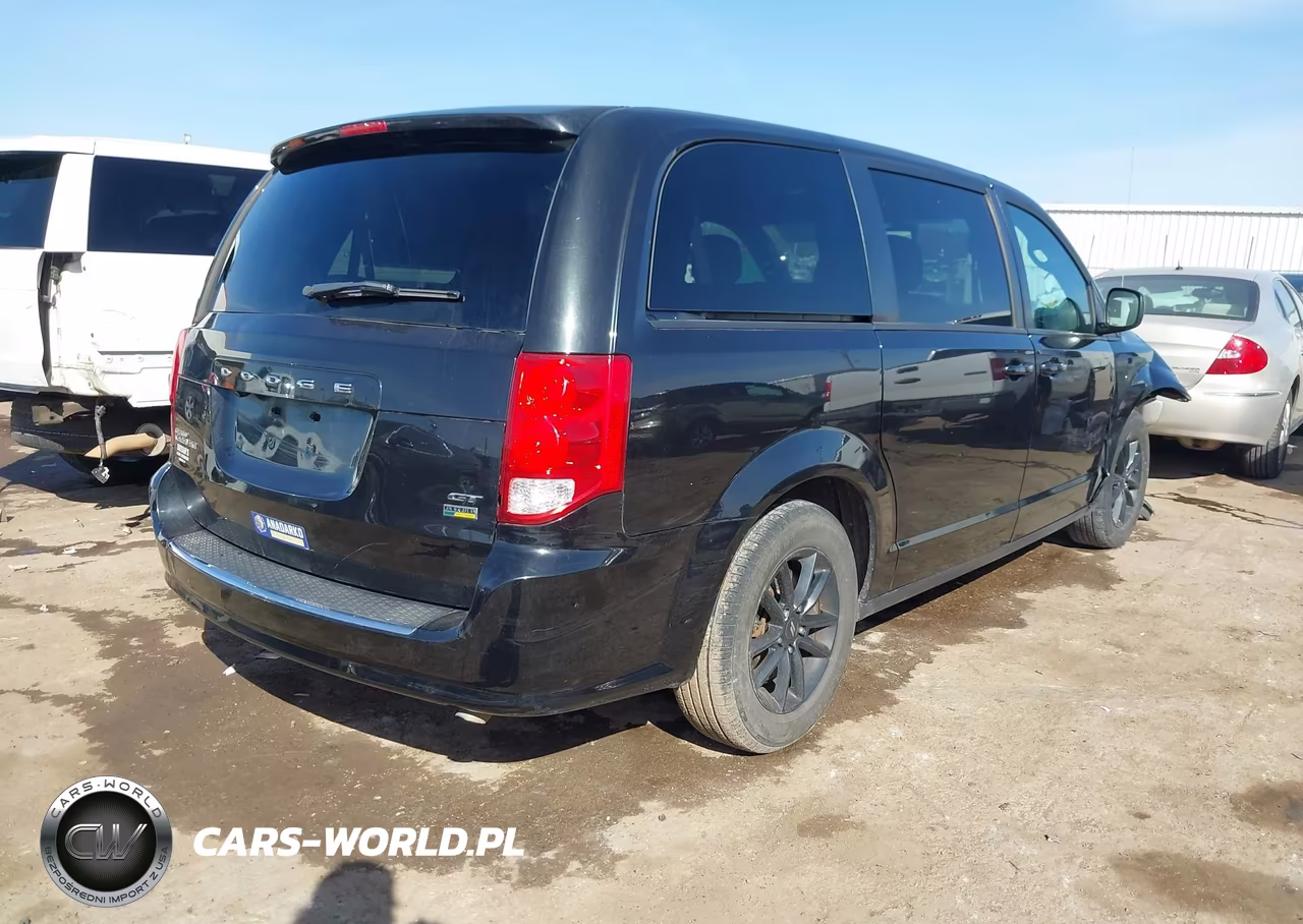 2019 Dodge Grand Caravan Gt VIN:2C4RDGEG4KR742260 - 4