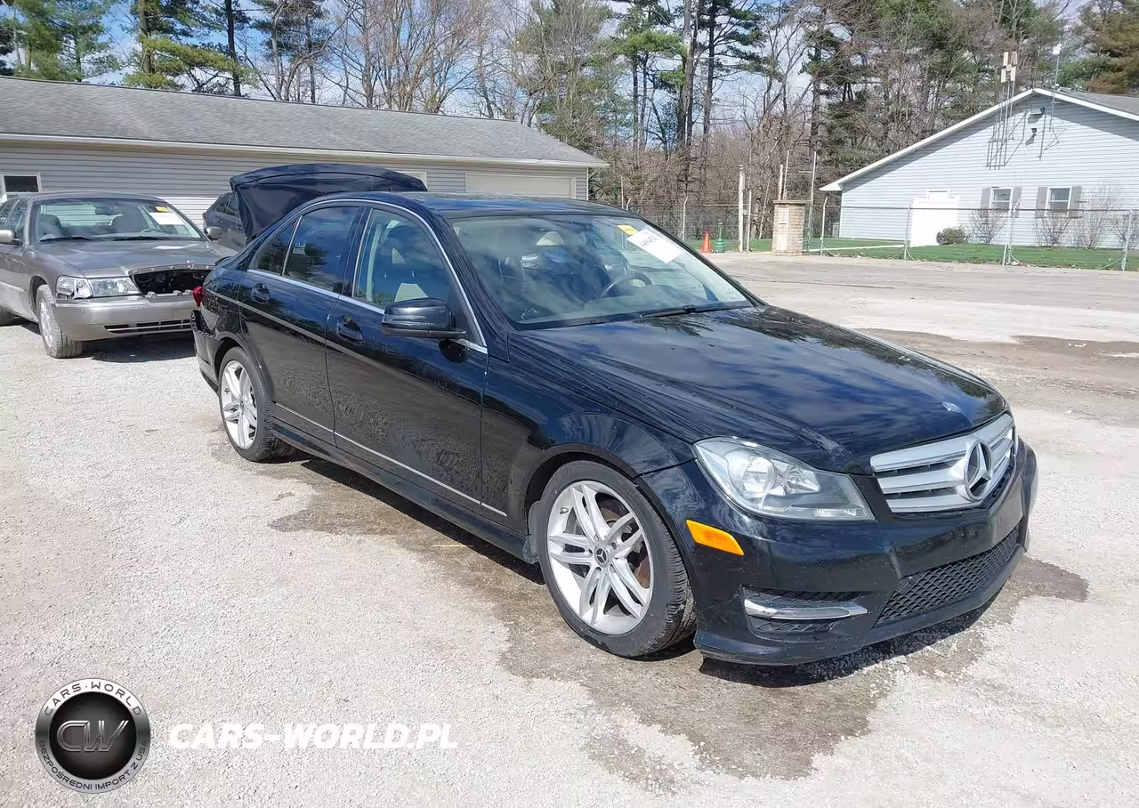 2013 Mercedes-Benz C 300 Sport 4Matic