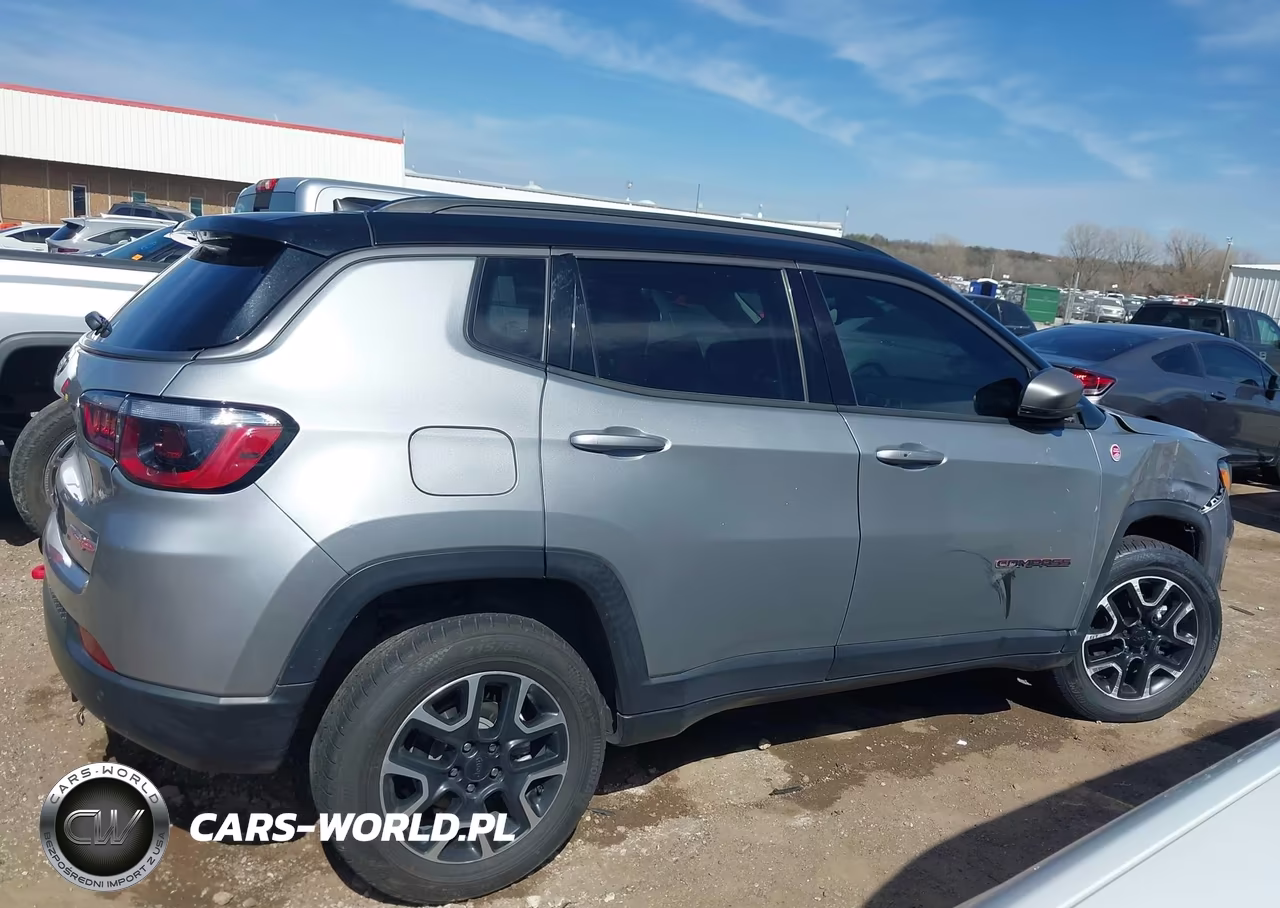 2021 Jeep Compass Trailhawk 4X4 VIN:3C4NJDDB6MT589103 - 13