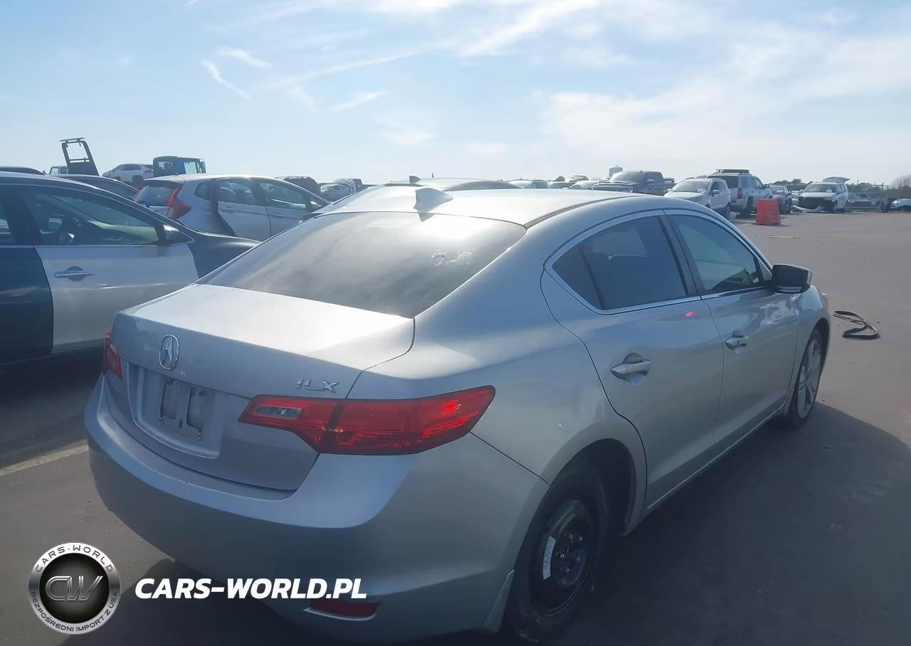 2015 Acura Ilx 2.0L VIN:19VDE1F53FE003351 - 4