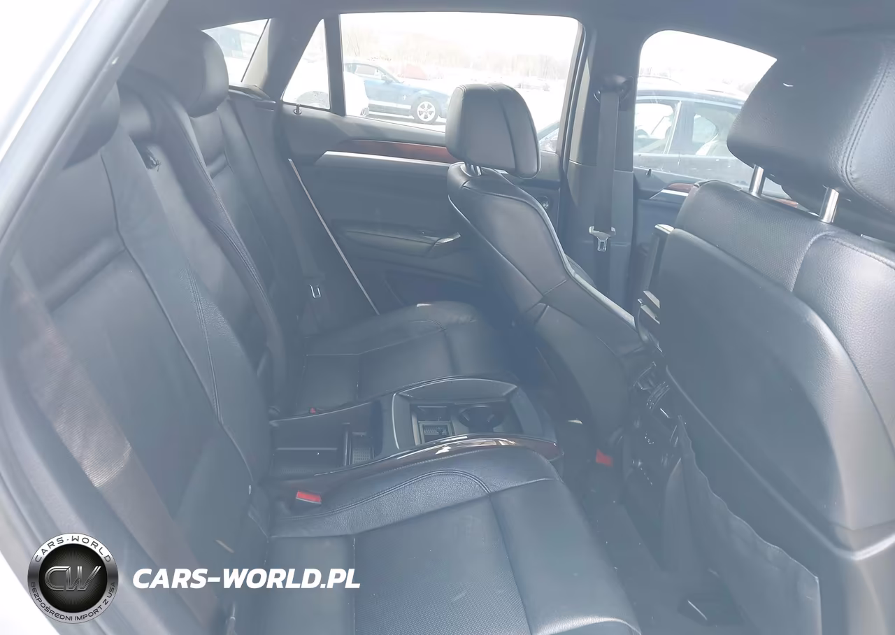 2011 BMW X6 xDrive35I VIN:5UXFG2C55BLX06406 - 8