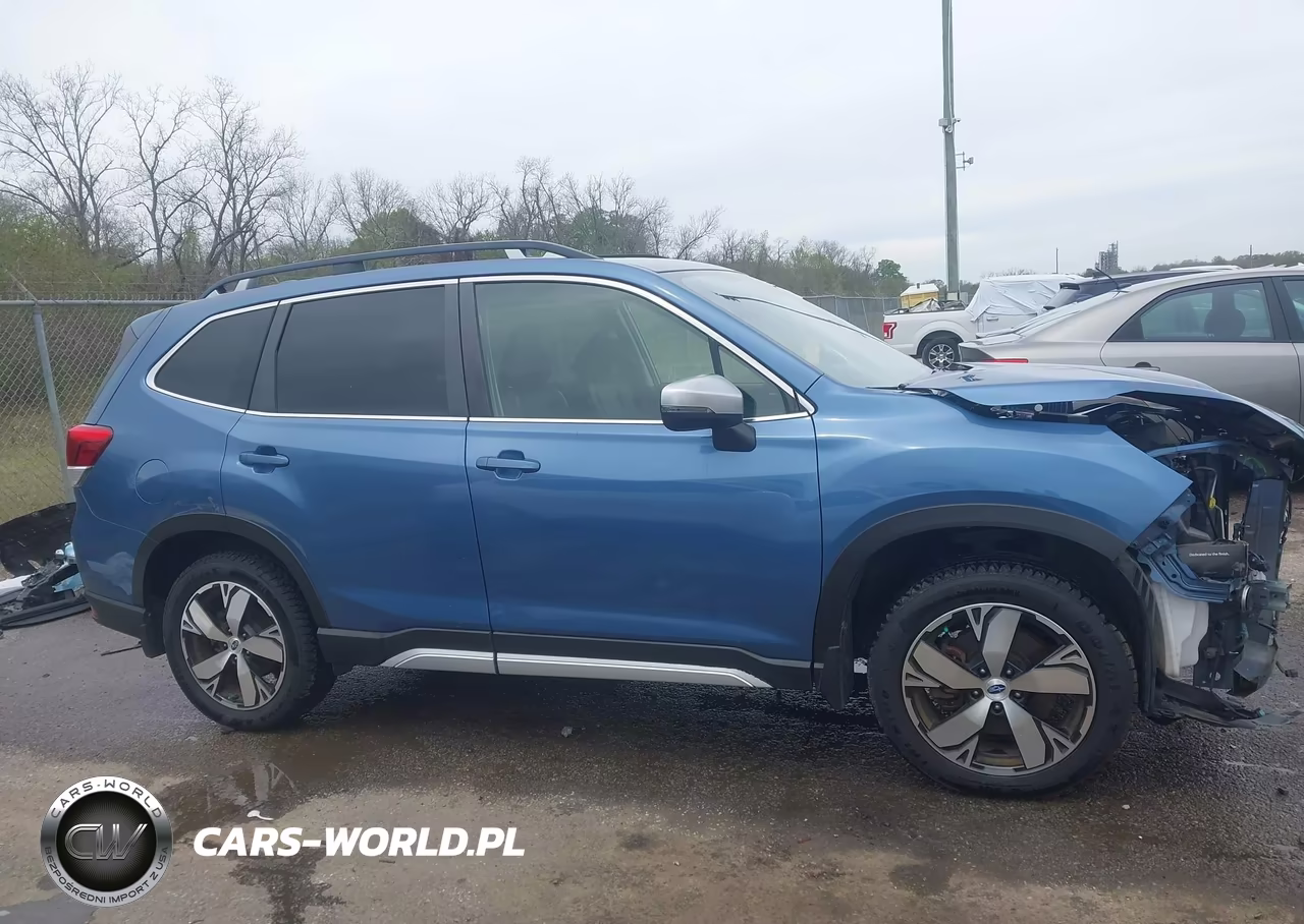 2020 Subaru Forester Touring VIN:JF2SKAXC0LH420146 - 14