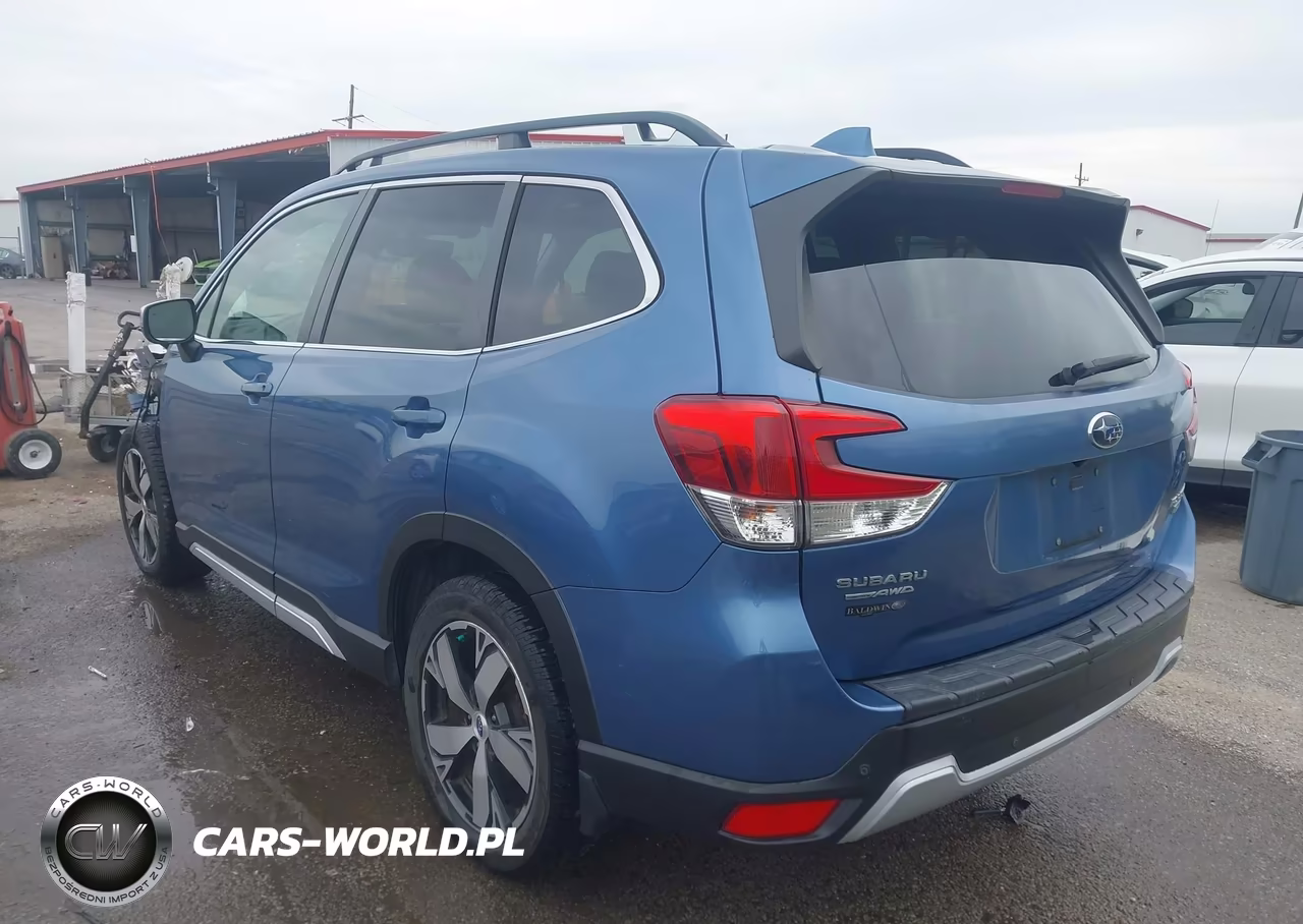 2020 Subaru Forester Touring VIN:JF2SKAXC0LH420146 - 3