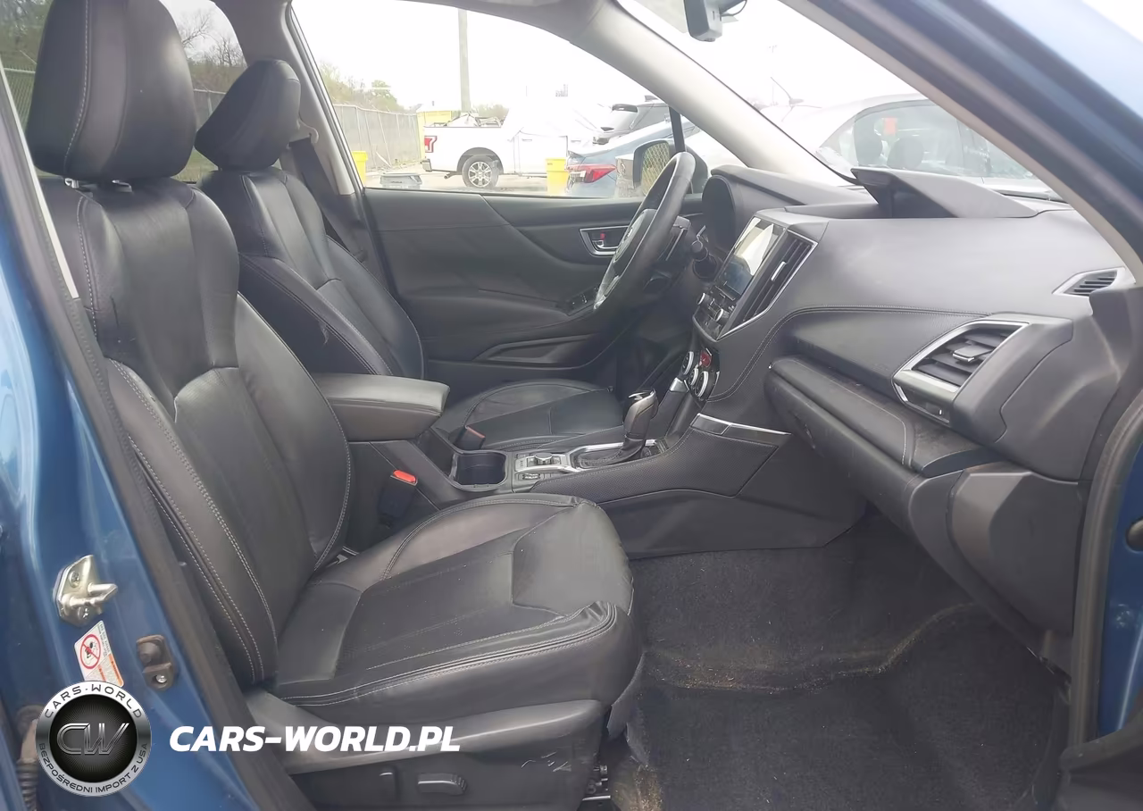 2020 Subaru Forester Touring VIN:JF2SKAXC0LH420146 - 5