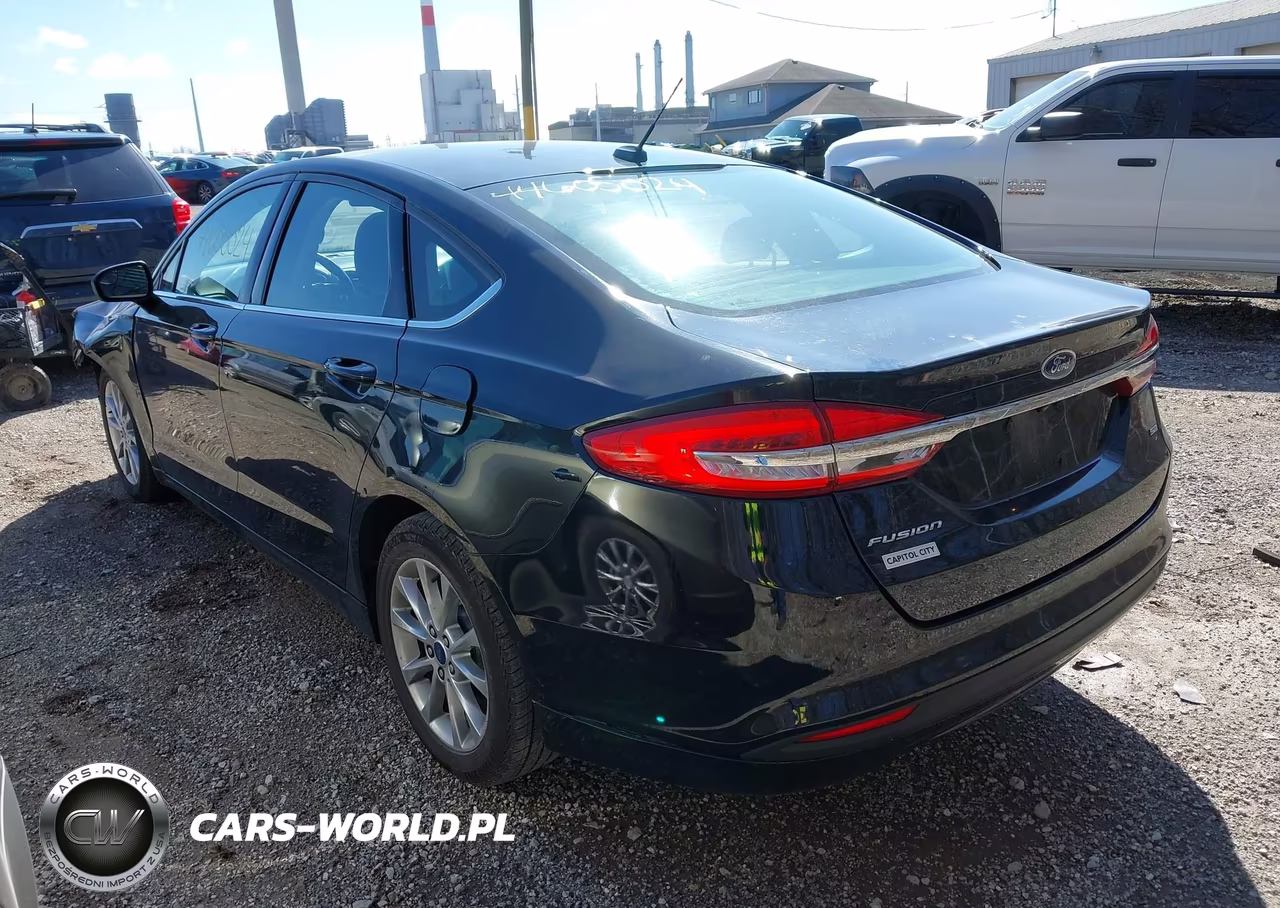 2017 Ford Fusion Se VIN:3FA6P0H75HR345050 - 3