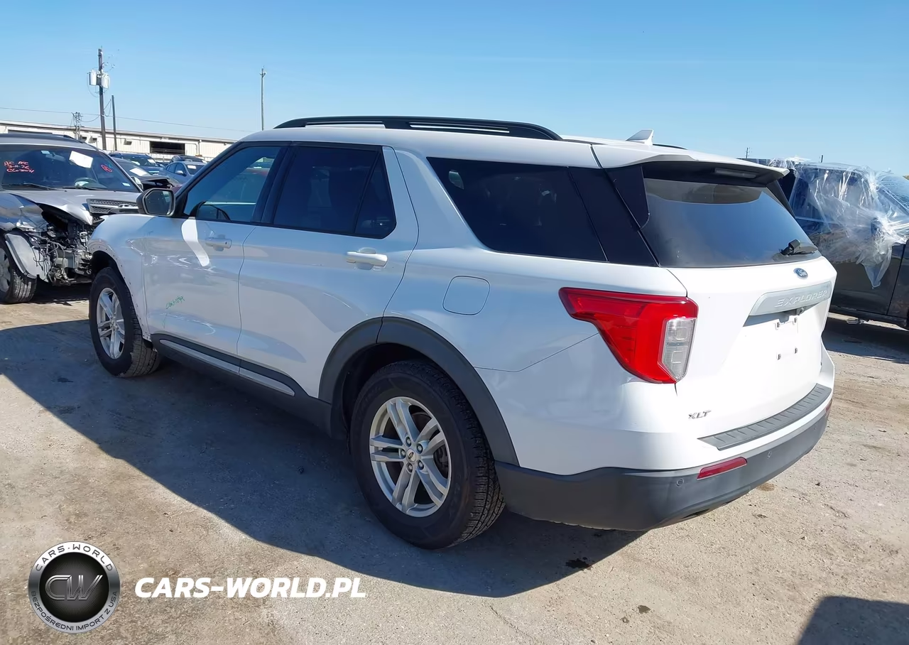 2020 Ford Explorer Xlt VIN:1FMSK7DH8LGC22465 - 3